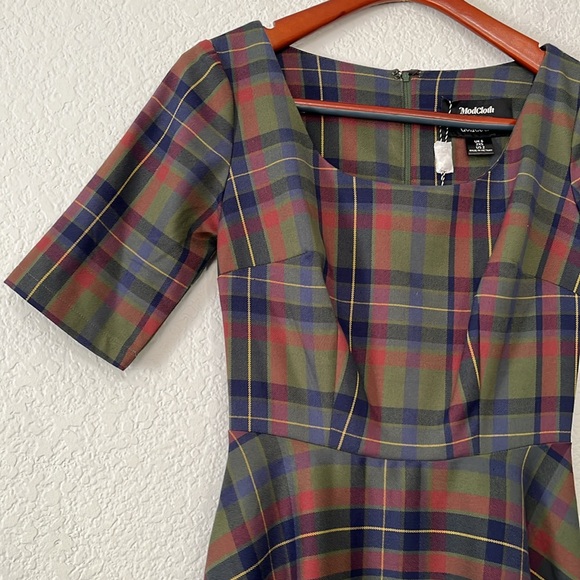 ModCloth Collectif Amber Moorend Plaid Swing Dress - Picture 6 of 15
